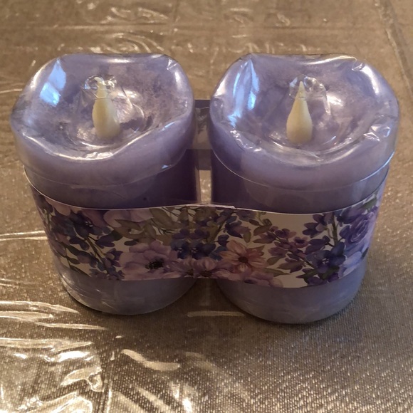 MIKASA HOME ACCENTS, Set of 2 LED Candles - Picture 7 of 8